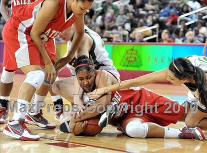 Thumbnail 2 in Brea Olinda vs. Mater Dei (CIF SoCal D2 Final) photogallery.