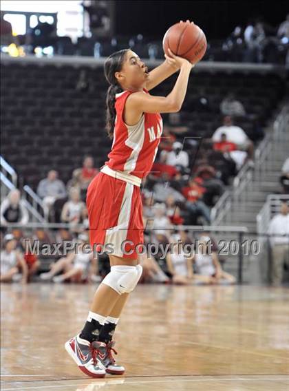 Thumbnail 1 in Brea Olinda vs. Mater Dei (CIF SoCal D2 Final) photogallery.