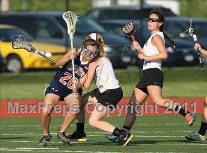 Thumbnail 3 in East Aurora vs. Amherst Central (Section 6 Class C Semifinal) photogallery.
