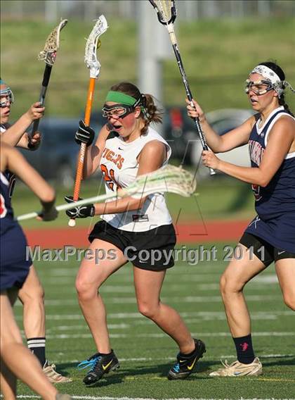 Thumbnail 2 in East Aurora vs. Amherst Central (Section 6 Class C Semifinal) photogallery.
