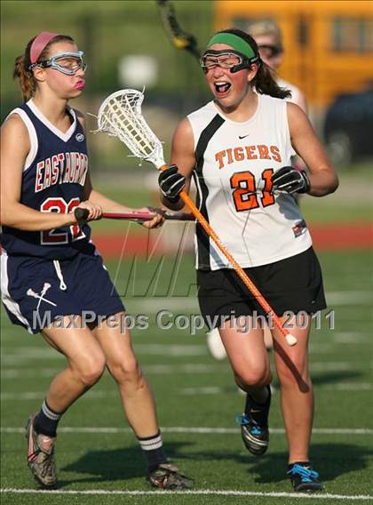 Thumbnail 2 in East Aurora vs. Amherst Central (Section 6 Class C Semifinal) photogallery.