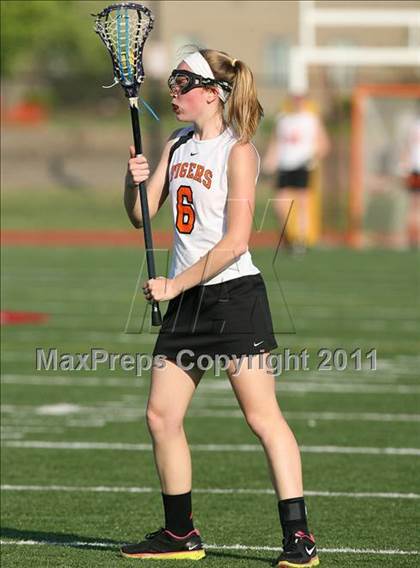 Thumbnail 3 in East Aurora vs. Amherst Central (Section 6 Class C Semifinal) photogallery.