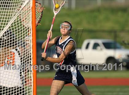 Thumbnail 2 in East Aurora vs. Amherst Central (Section 6 Class C Semifinal) photogallery.