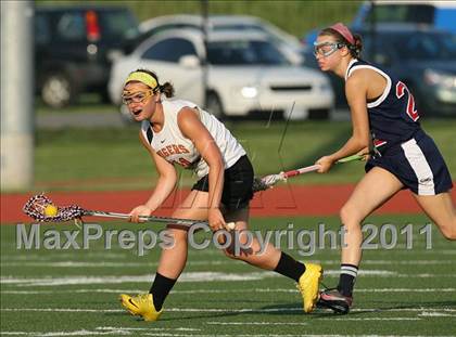 Thumbnail 3 in East Aurora vs. Amherst Central (Section 6 Class C Semifinal) photogallery.
