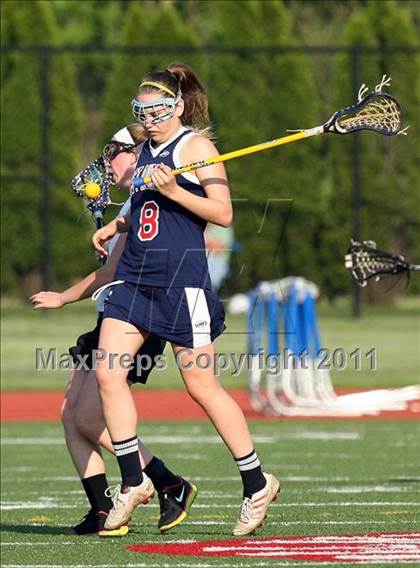 Thumbnail 3 in East Aurora vs. Amherst Central (Section 6 Class C Semifinal) photogallery.