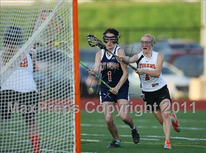 Thumbnail 1 in East Aurora vs. Amherst Central (Section 6 Class C Semifinal) photogallery.