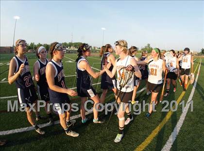 Thumbnail 3 in East Aurora vs. Amherst Central (Section 6 Class C Semifinal) photogallery.