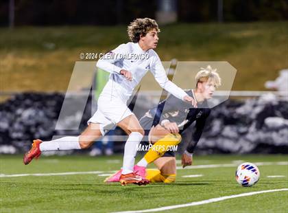 Thumbnail 3 in Air Academy vs Battle Mountain (CHSAA 4A Semifinals) photogallery.
