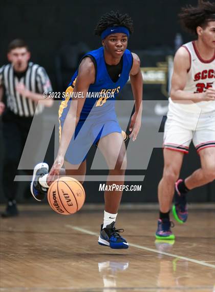 Thumbnail 3 in Bakersfield Christian vs  Santa Clarita Christian (The Warrior Showcase) photogallery.