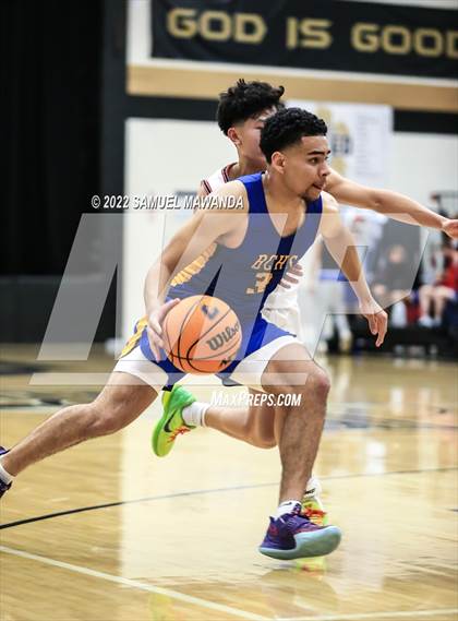 Thumbnail 1 in Bakersfield Christian vs  Santa Clarita Christian (The Warrior Showcase) photogallery.