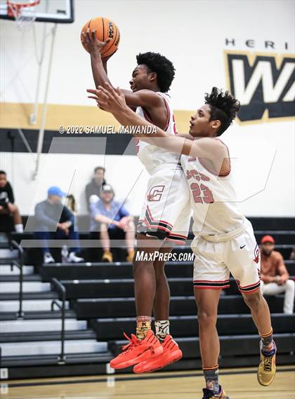 Thumbnail 3 in Bakersfield Christian vs  Santa Clarita Christian (The Warrior Showcase) photogallery.