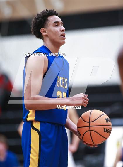 Thumbnail 3 in Bakersfield Christian vs  Santa Clarita Christian (The Warrior Showcase) photogallery.