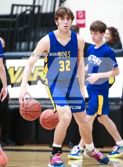 Thumbnail 1 in Bakersfield Christian vs  Santa Clarita Christian (The Warrior Showcase) photogallery.