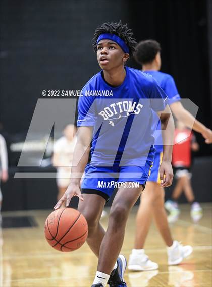 Thumbnail 1 in Bakersfield Christian vs  Santa Clarita Christian (The Warrior Showcase) photogallery.
