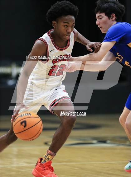 Thumbnail 1 in Bakersfield Christian vs  Santa Clarita Christian (The Warrior Showcase) photogallery.
