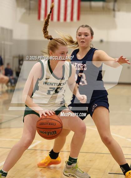 Thumbnail 1 in Pentucket Regional vs. Apponequet Regional (MIAA Division 3 Round of 16) photogallery.
