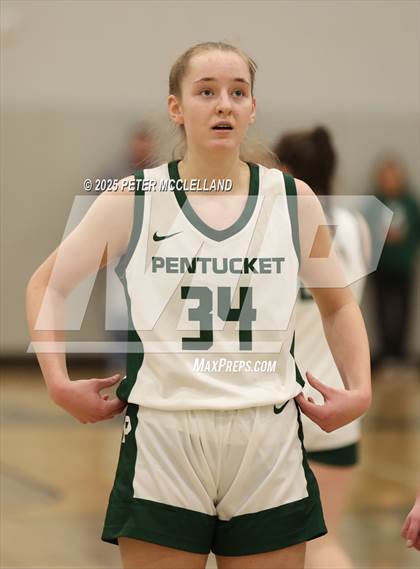 Thumbnail 1 in Pentucket Regional vs. Apponequet Regional (MIAA Division 3 Round of 16) photogallery.