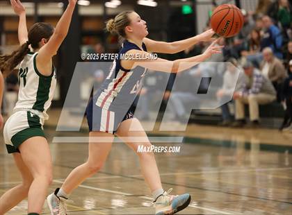 Thumbnail 1 in Pentucket Regional vs. Apponequet Regional (MIAA Division 3 Round of 16) photogallery.