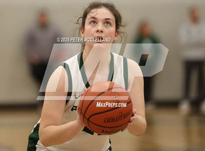 Thumbnail 1 in Pentucket Regional vs. Apponequet Regional (MIAA Division 3 Round of 16) photogallery.