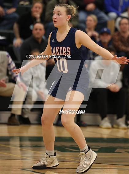 Thumbnail 3 in Pentucket Regional vs. Apponequet Regional (MIAA Division 3 Round of 16) photogallery.