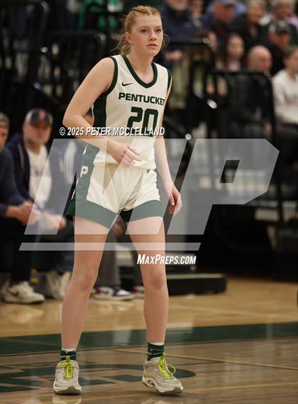 Thumbnail 3 in Pentucket Regional vs. Apponequet Regional (MIAA Division 3 Round of 16) photogallery.