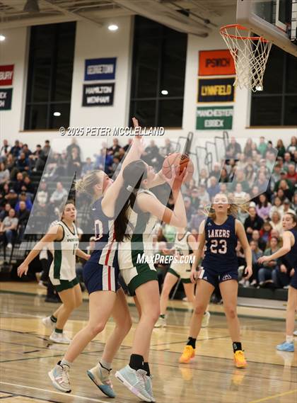 Thumbnail 3 in Pentucket Regional vs. Apponequet Regional (MIAA Division 3 Round of 16) photogallery.