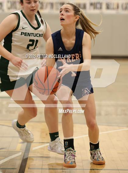 Thumbnail 1 in Pentucket Regional vs. Apponequet Regional (MIAA Division 3 Round of 16) photogallery.