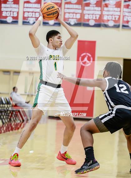 Thumbnail 3 in Long Beach Poly vs Serra (Take Flight Challenge) photogallery.