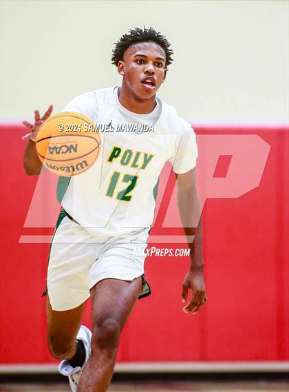 Thumbnail 2 in Long Beach Poly vs Serra (Take Flight Challenge) photogallery.