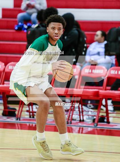 Thumbnail 3 in Long Beach Poly vs Serra (Take Flight Challenge) photogallery.