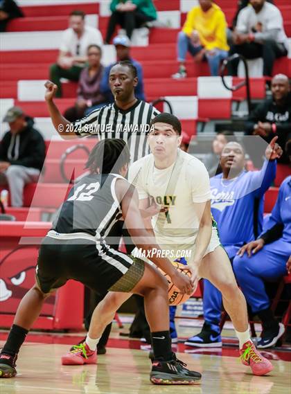Thumbnail 3 in Long Beach Poly vs Serra (Take Flight Challenge) photogallery.