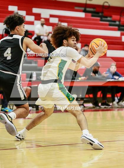 Thumbnail 3 in Long Beach Poly vs Serra (Take Flight Challenge) photogallery.