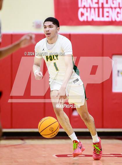 Thumbnail 3 in Long Beach Poly vs Serra (Take Flight Challenge) photogallery.