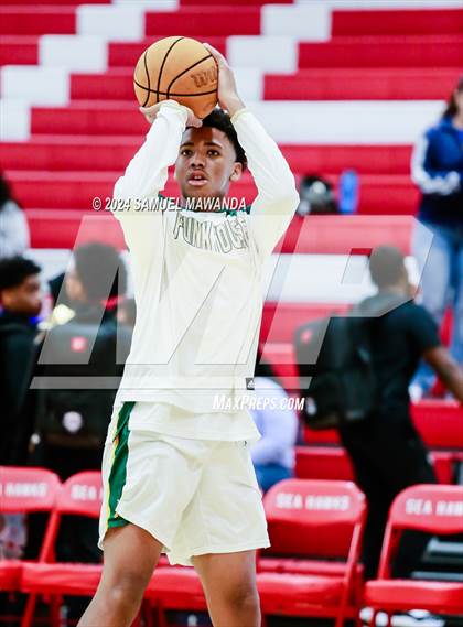 Thumbnail 2 in Long Beach Poly vs Serra (Take Flight Challenge) photogallery.