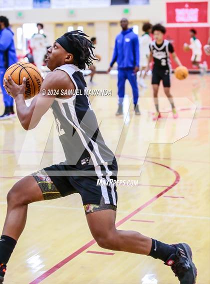 Thumbnail 2 in Long Beach Poly vs Serra (Take Flight Challenge) photogallery.
