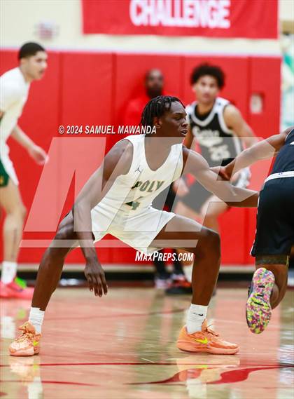 Thumbnail 3 in Long Beach Poly vs Serra (Take Flight Challenge) photogallery.