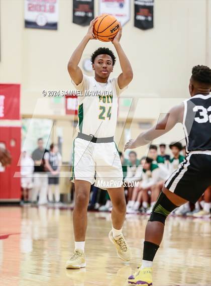 Thumbnail 3 in Long Beach Poly vs Serra (Take Flight Challenge) photogallery.