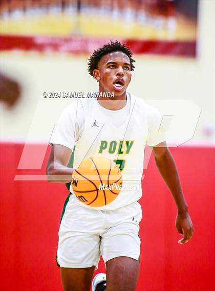 Thumbnail 3 in Long Beach Poly vs Serra (Take Flight Challenge) photogallery.