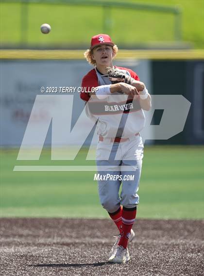 Thumbnail 1 in Mountain Crest vs. Bear River (UHSAA 4A Bracket Play) photogallery.