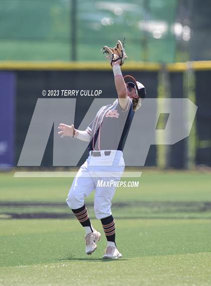 Thumbnail 1 in Mountain Crest vs. Bear River (UHSAA 4A Bracket Play) photogallery.