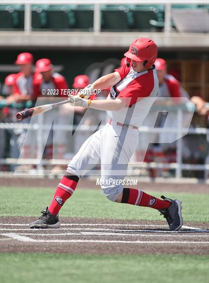Thumbnail 3 in Mountain Crest vs. Bear River (UHSAA 4A Bracket Play) photogallery.