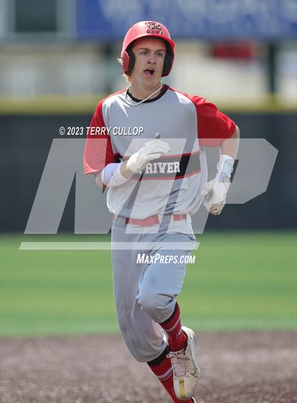 Thumbnail 1 in Mountain Crest vs. Bear River (UHSAA 4A Bracket Play) photogallery.