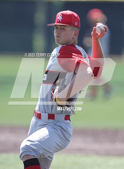 Thumbnail 3 in Mountain Crest vs. Bear River (UHSAA 4A Bracket Play) photogallery.