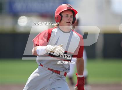 Thumbnail 1 in Mountain Crest vs. Bear River (UHSAA 4A Bracket Play) photogallery.