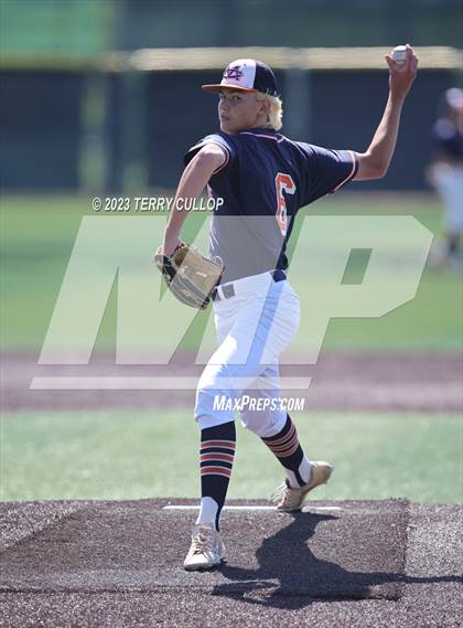 Thumbnail 3 in Mountain Crest vs. Bear River (UHSAA 4A Bracket Play) photogallery.