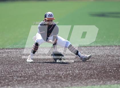 Thumbnail 1 in Mountain Crest vs. Bear River (UHSAA 4A Bracket Play) photogallery.