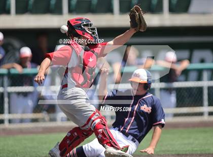 Thumbnail 2 in Mountain Crest vs. Bear River (UHSAA 4A Bracket Play) photogallery.