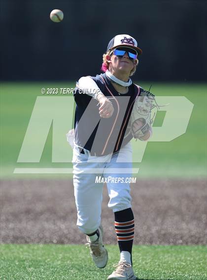 Thumbnail 1 in Mountain Crest vs. Bear River (UHSAA 4A Bracket Play) photogallery.