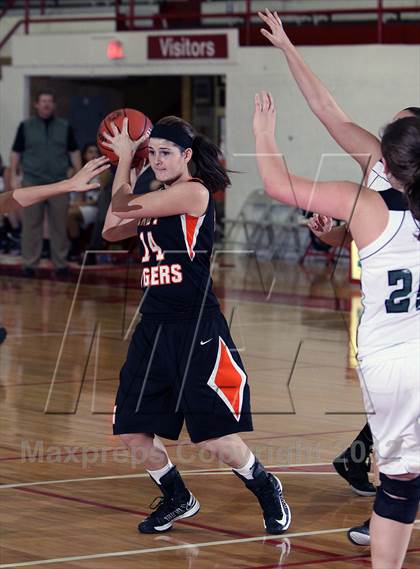 Thumbnail 3 in Winfield vs. Marietta (Jack Stephens Memorial Holiday Tournament) photogallery.
