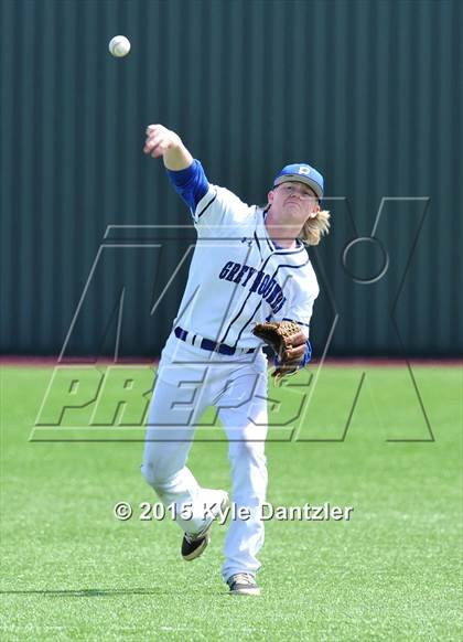 Thumbnail 3 in Alvarado vs Peaster (Bowie Invitational) photogallery.